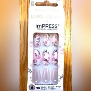 imPRESS Pink Floral Press-On Nails